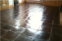 Cobbled quarry kitchen floor – deep clean and finish